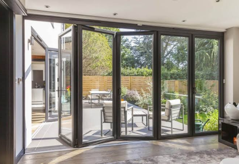 How Aluminium Window Designs Create Stylish and Modern Living Spaces